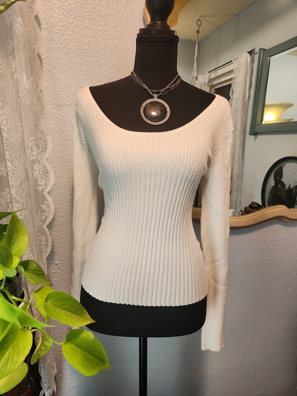 Yoki Cream Off-the-Shoulder Ribbed Sweater